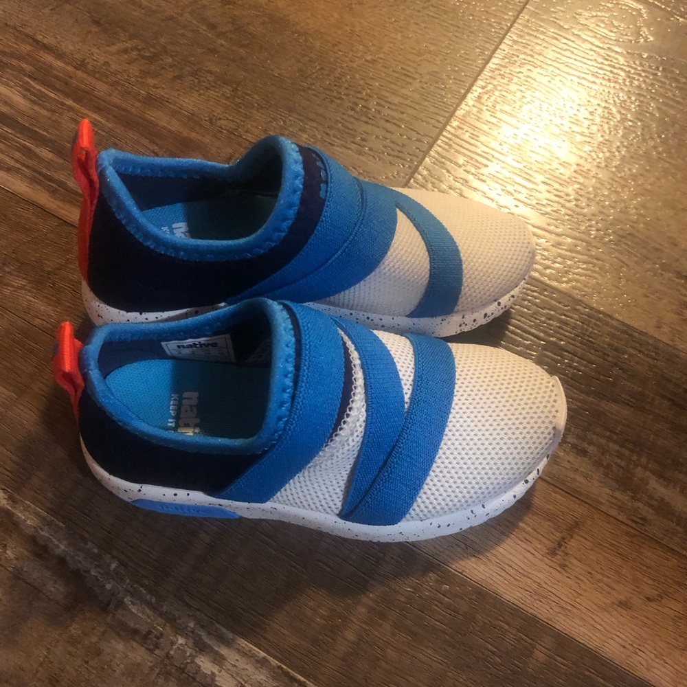Native keep it lite shoes size toddler 9